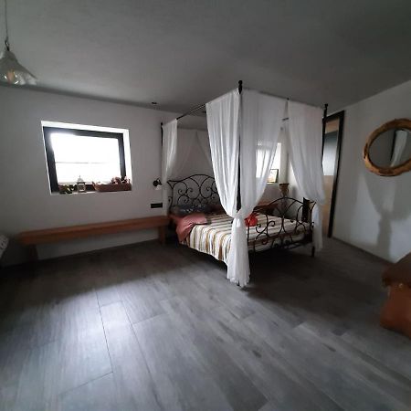 Bed and Breakfast Haus Fels Schluderns Zewnętrze zdjęcie