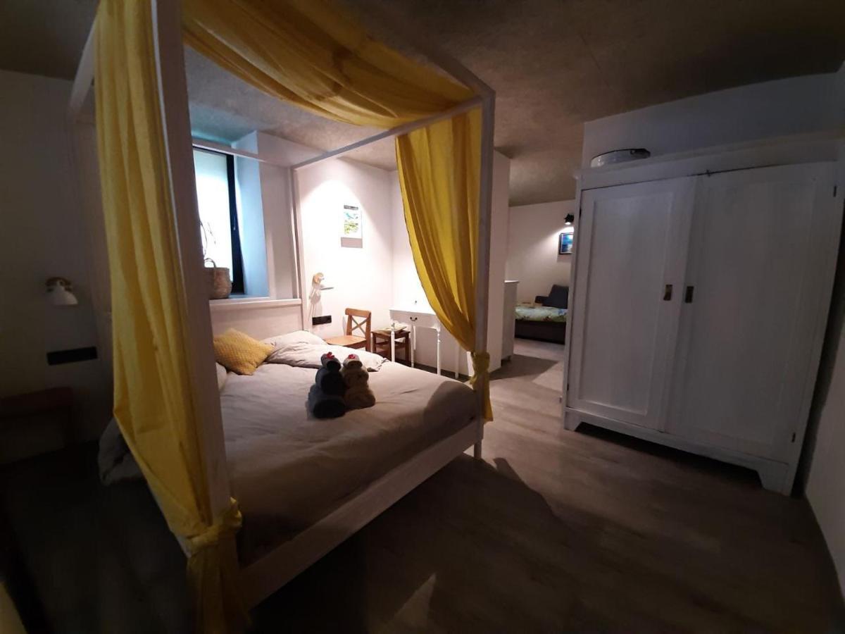 Bed and Breakfast Haus Fels Schluderns Zewnętrze zdjęcie